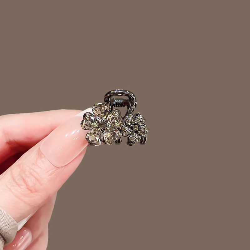 Exquisite Rhinestone Flower Sm - Hi Tech Accessories review and price
